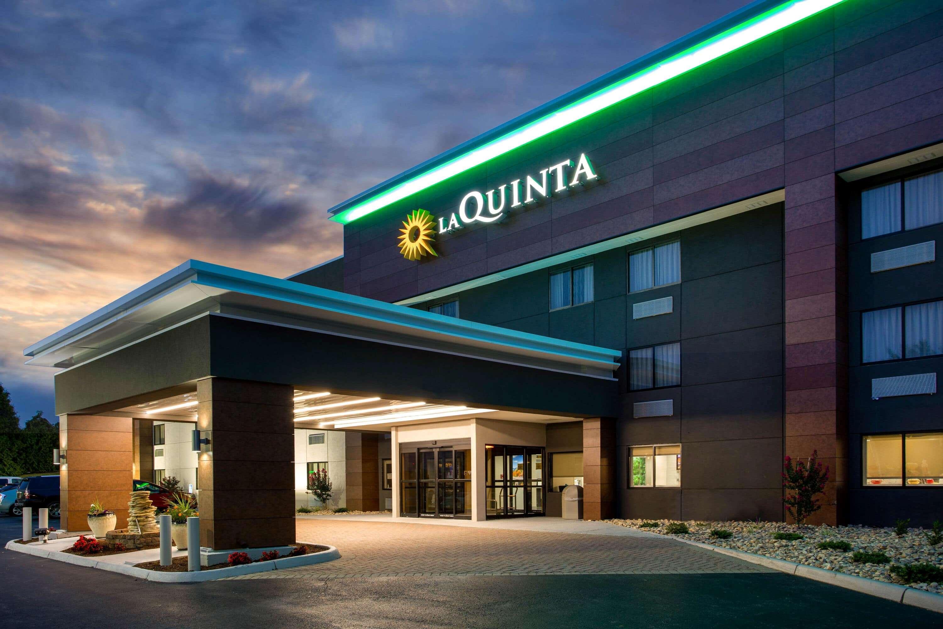 La Quinta Inn By Wyndham Roanoke Salem Esterno foto
